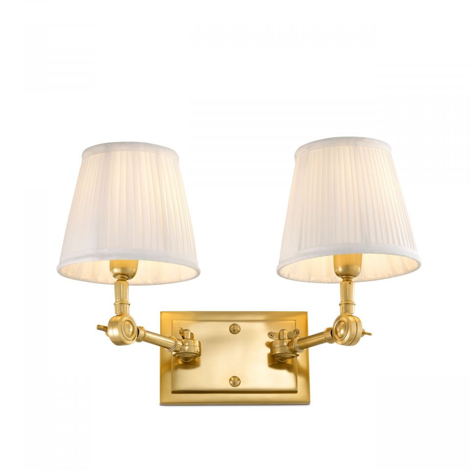 Lámpara de pared Wentworth doble dorada de Eichholtz con pantallas blancas